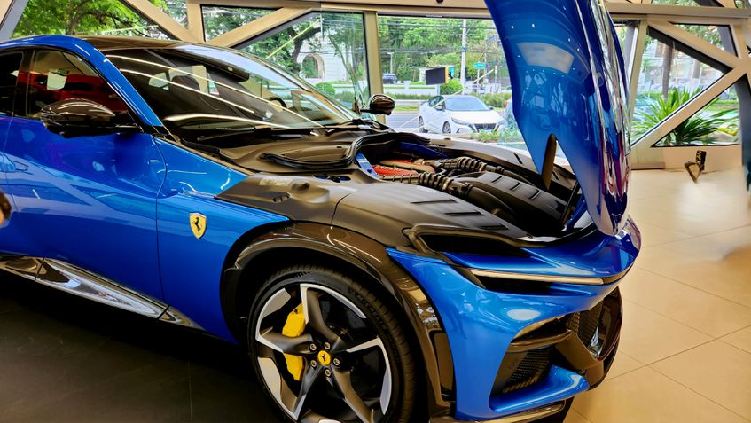 Ferrari Purosangue