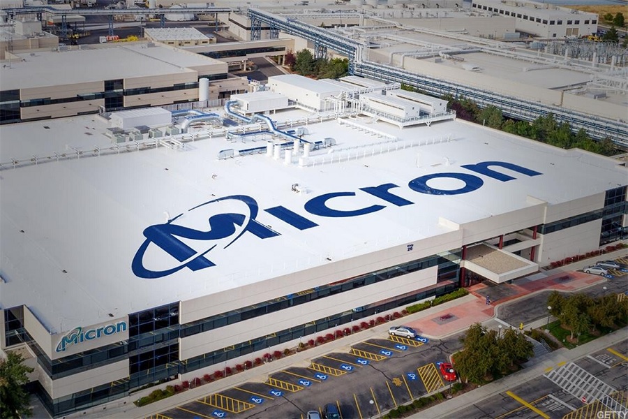 Imagem de fábrica da Micron.