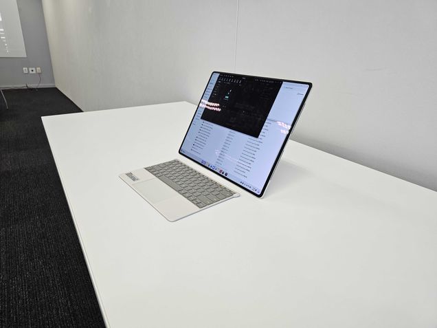 Huawei Matebook Fold Ultimate Design