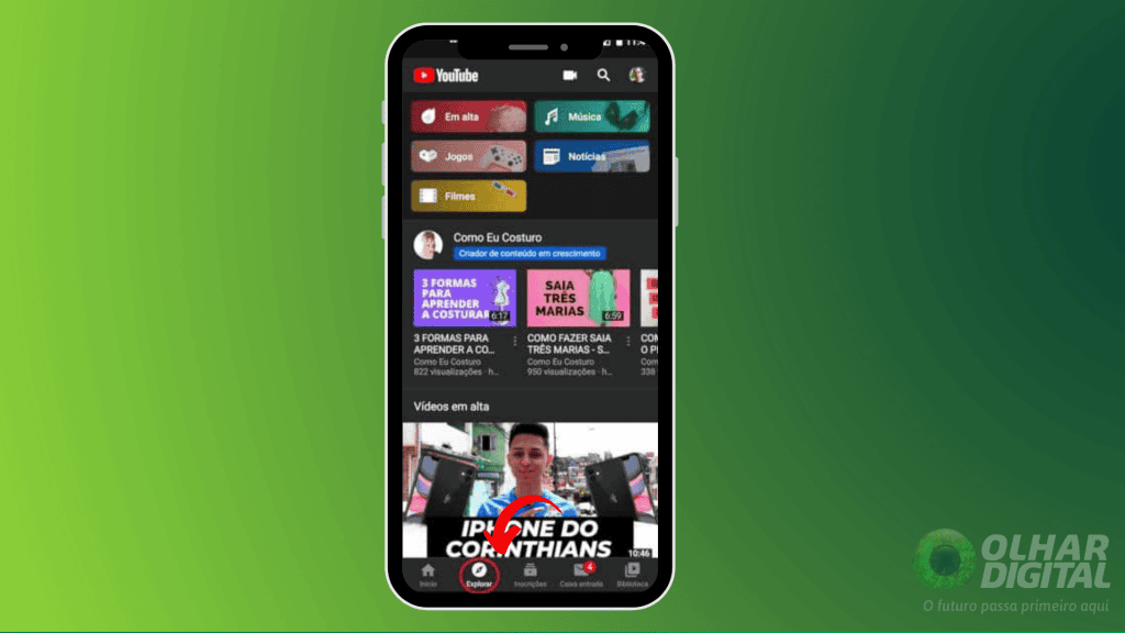 Tela de celular mostra aba Explorar no YouTube)