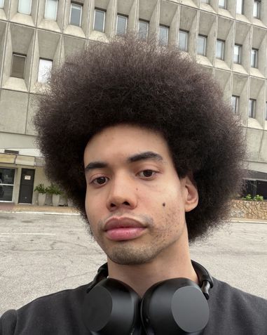 iPhone 17 Pro - Câmera frontal