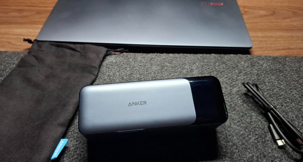 Power Bank 737 Anker
