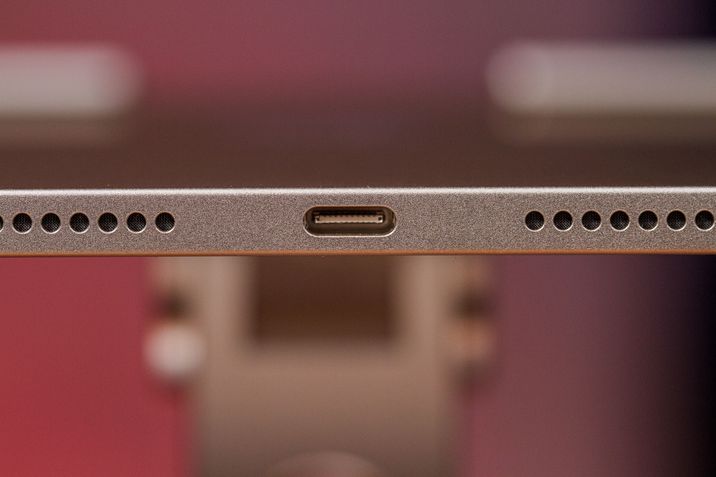 Ipad Mini USB detalhe