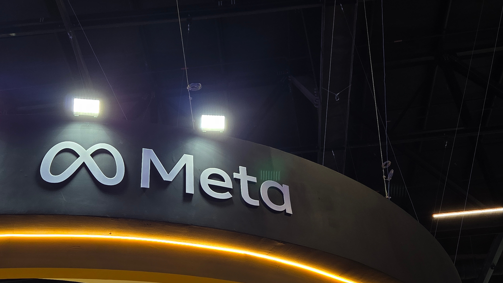 meta logo