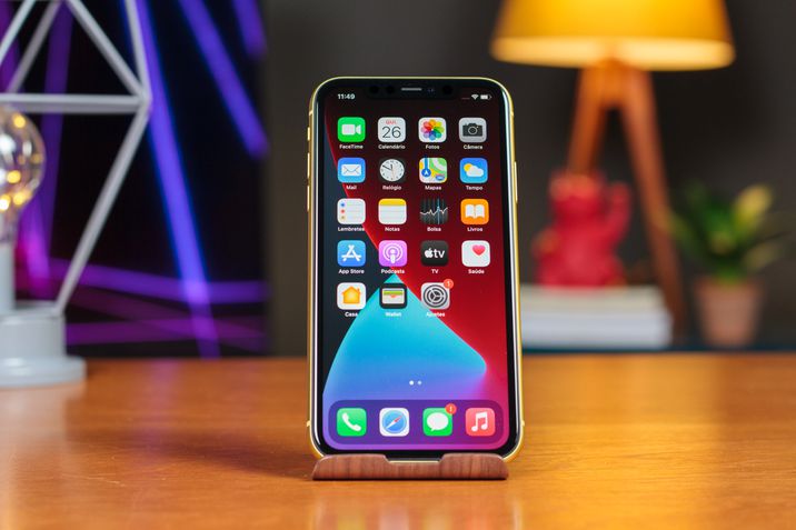 Apple iPhone 11