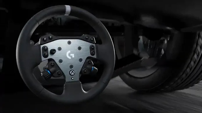 Logitech lança volante RS50 no Brasil